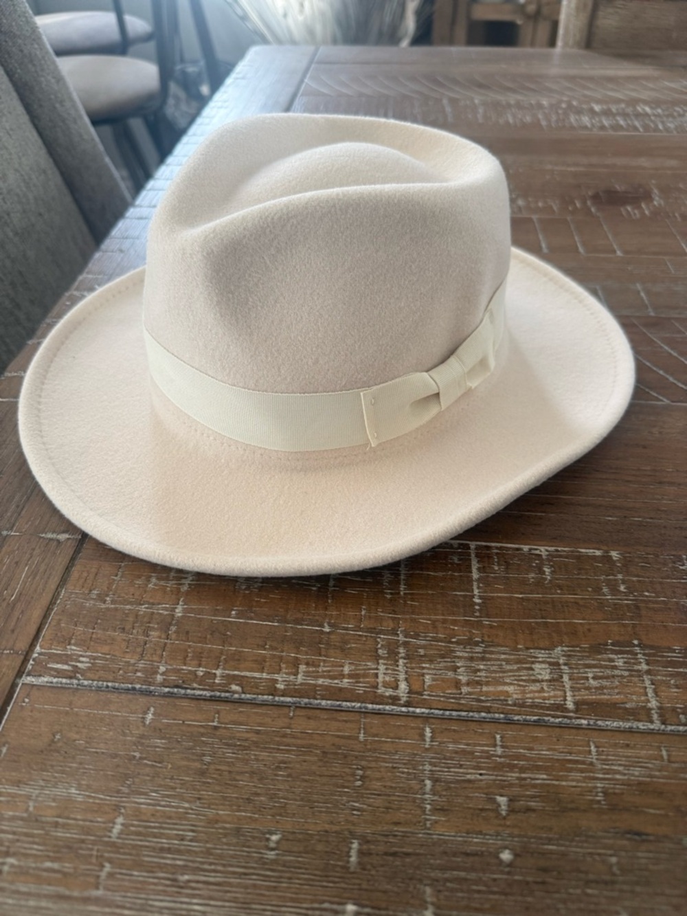Classic Cream Felt Fedora Hat with Ribbon Band